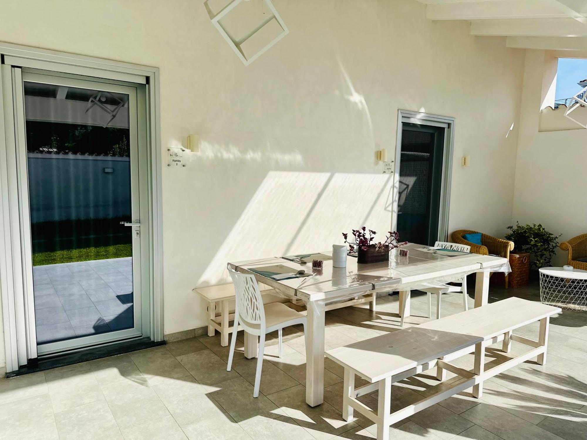 Invilla Bed&Breakfast - Quality Rooms Санта-Мария-ди-Кастеллабате Экстерьер фото